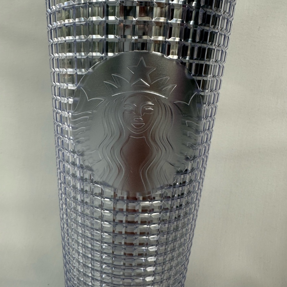 Starbucks‎ Holiday Silver Grid Tumbler 24oz Venti Cold Cup New Without Tags - Picture 2 of 5